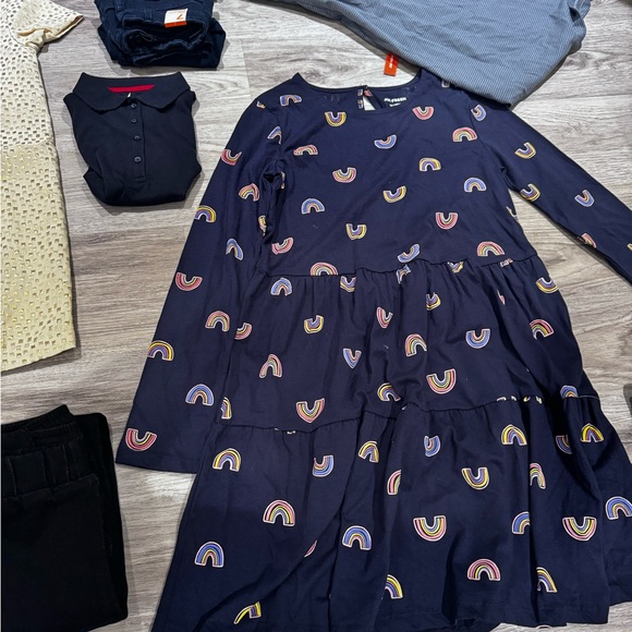 A selection of girls dresses, tops, leggings, accessories all in EUC. - Picture 5 of 12